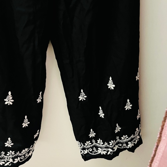 House of chickenkari kurta with bottom ! - Picture 4 of 10